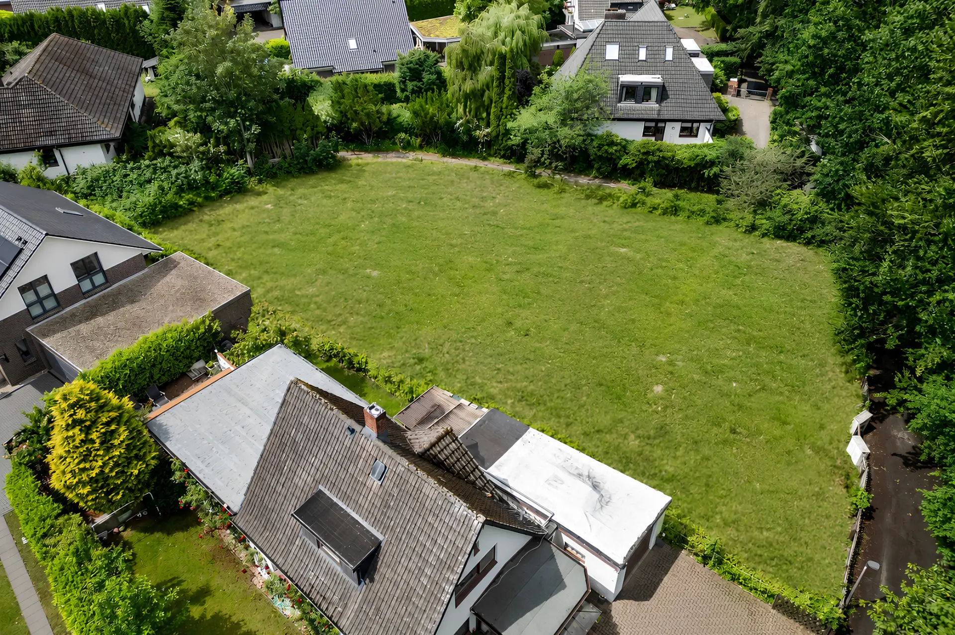 Luftaufnahme des Baugrundstücks Diekbarg in Hamburg-Lemsahl-Mellingstedt